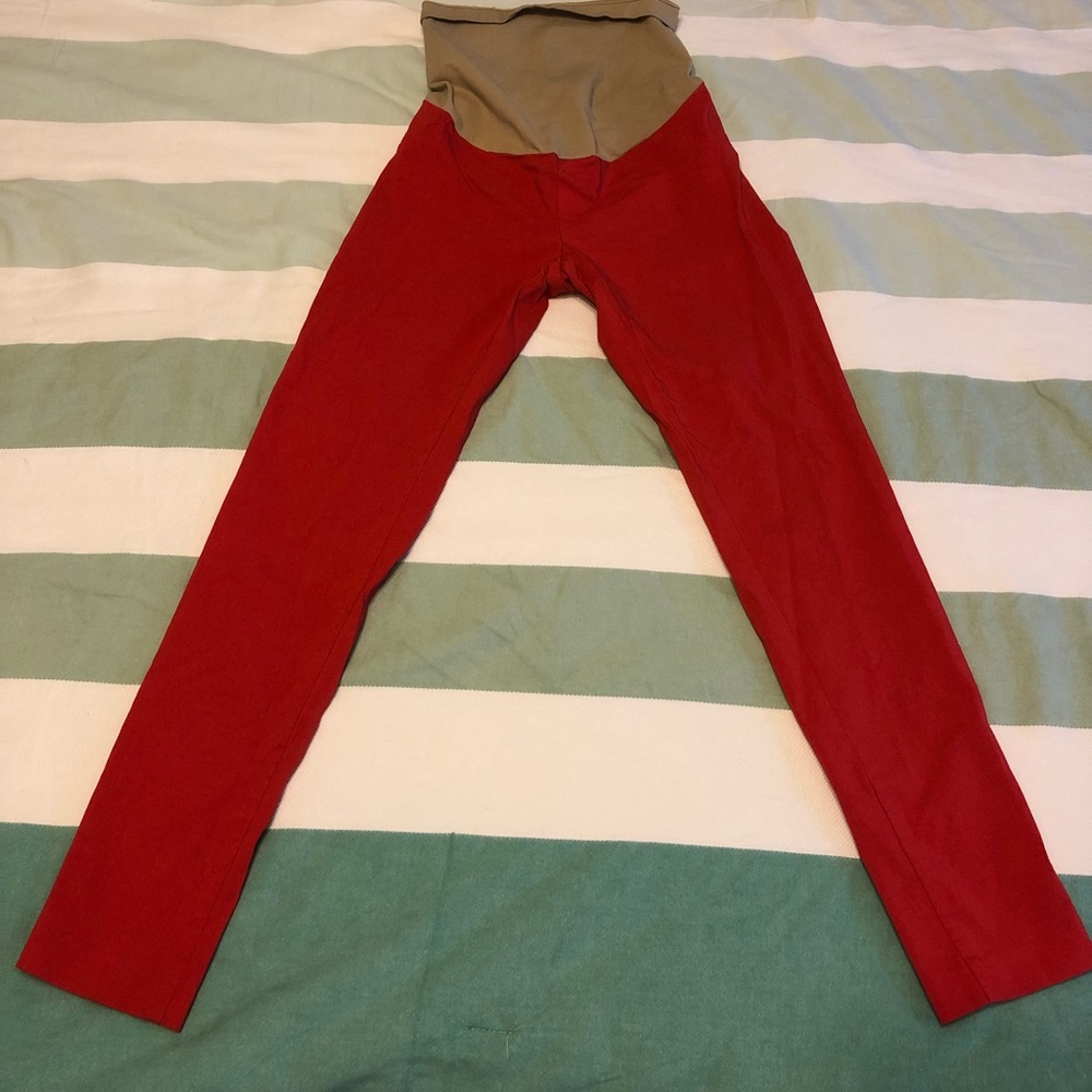 Motherhood maternity coral pants